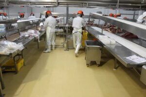 2_food-processing-plant-epoxy-flooring